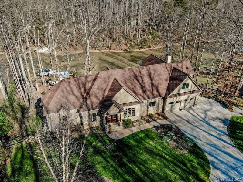 Property image 2 at 100 Wickford Lane, Mooresville, NC 28117
