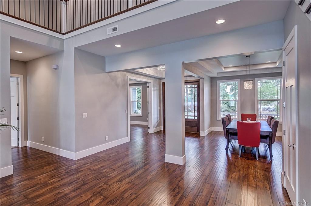 Property image 5 of 194 Woodstream Circle in Norman Woods, Mooresville, NC 28117