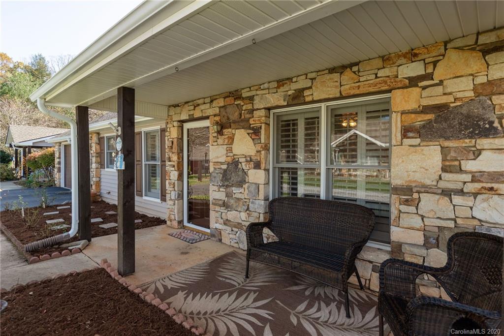 Property image 4 of 246 Rocky Mountain Way in The Hills at Averys Creek, Arden, NC 28704