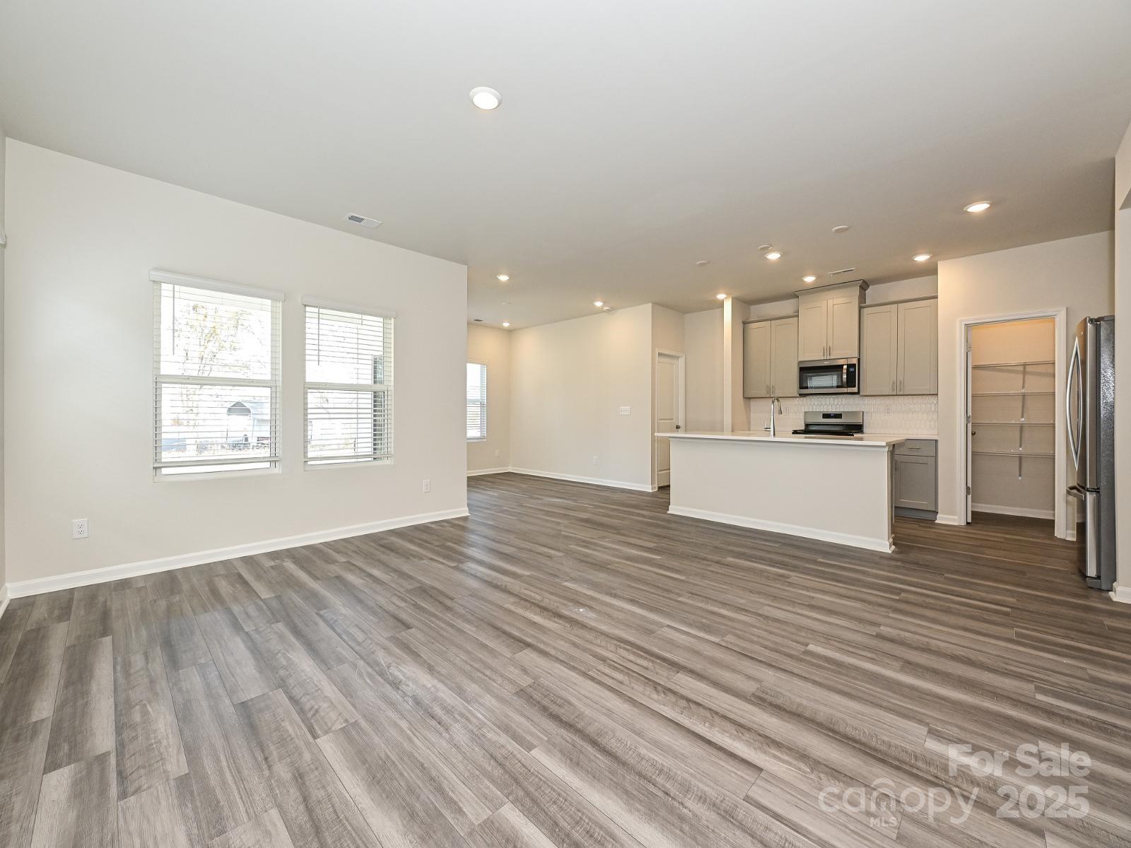 Property image 2 of 135 Aberdeen Drive in Oxford Station, Salisbury, NC 28144