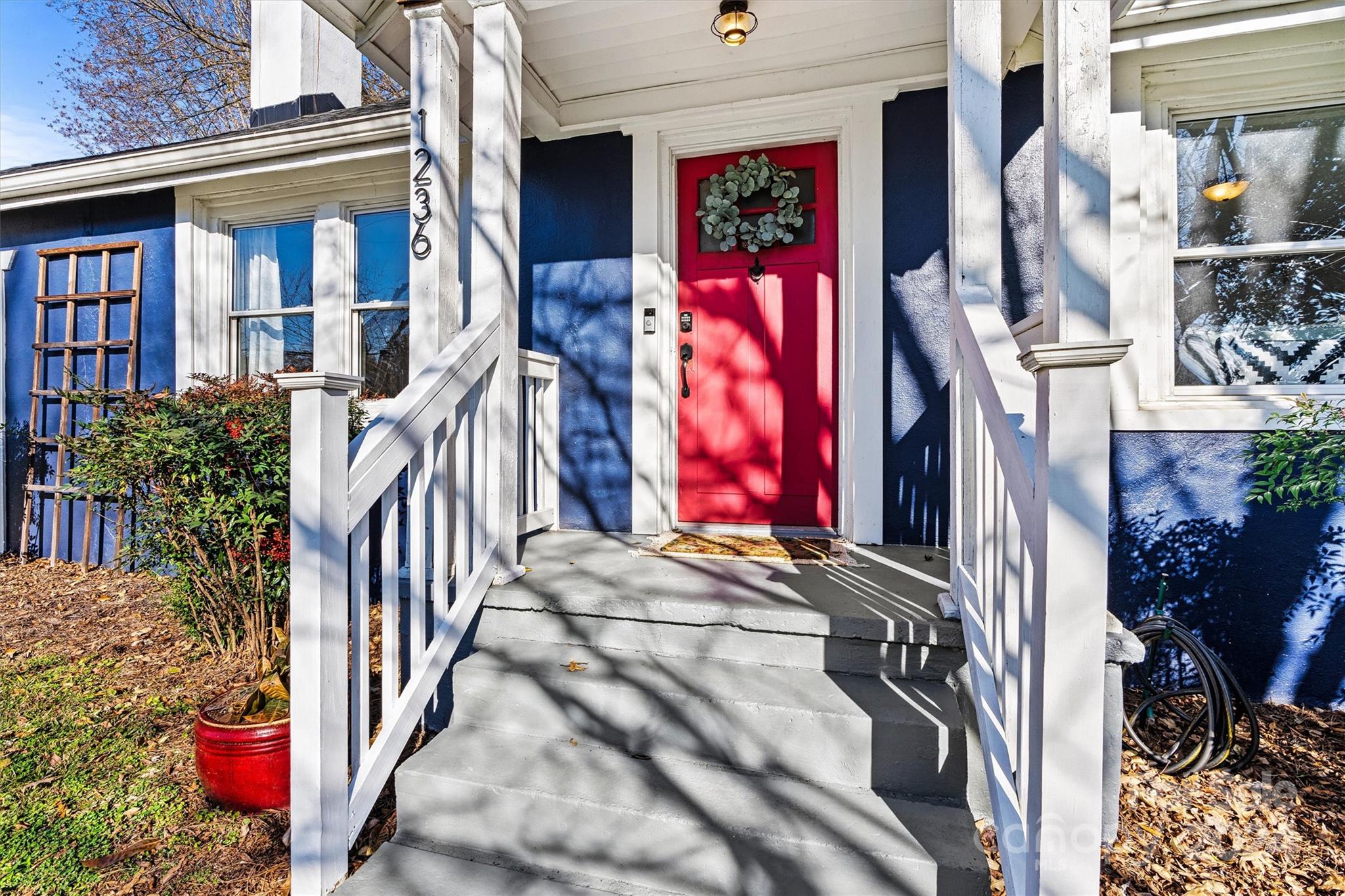 Property image 3 of 1236 Mitchell Avenue in Oakland Heights, Statesville, NC 28677