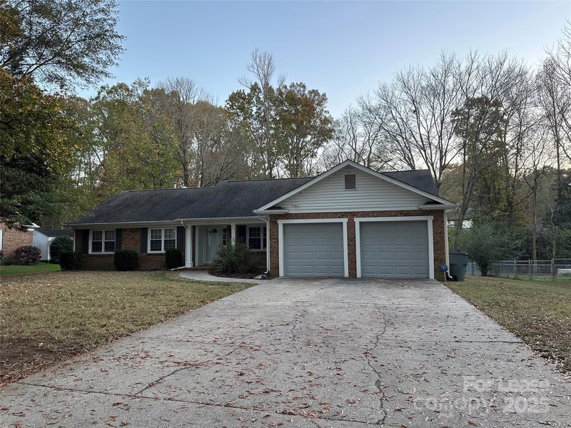 4014 Foxmoor Drive
