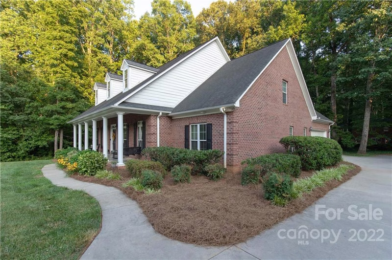 Property image 2 at 218 Kingsbridge Road, Salisbury, NC 28144