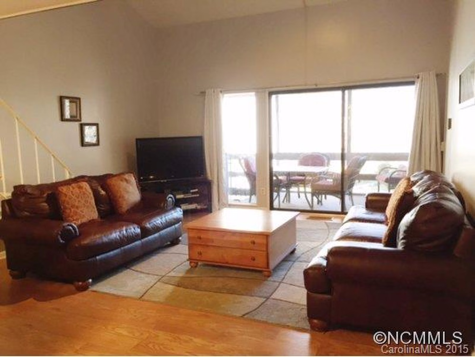 Property image 1 at 8 Lakemoor Lane, Hendersonville, NC 28739
