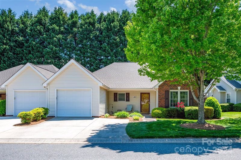 Property image 2 at 165 Oak Village Parkway, Mooresville, NC 28117