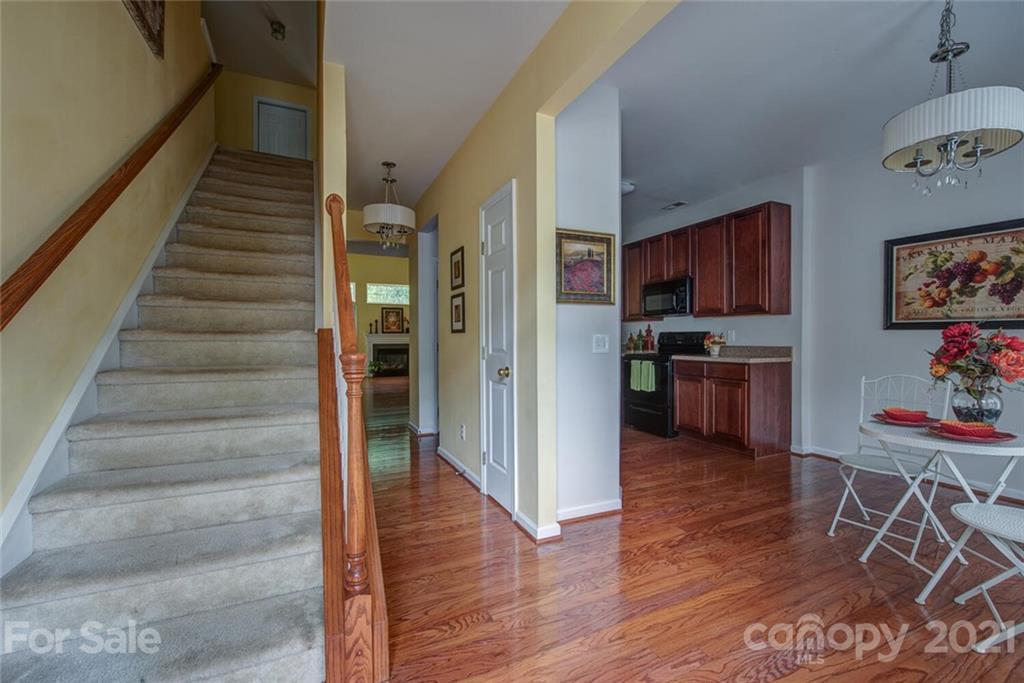 Property image 3 of 1622 Backcreek Lane in Robinwood Village, Gastonia, NC 28054