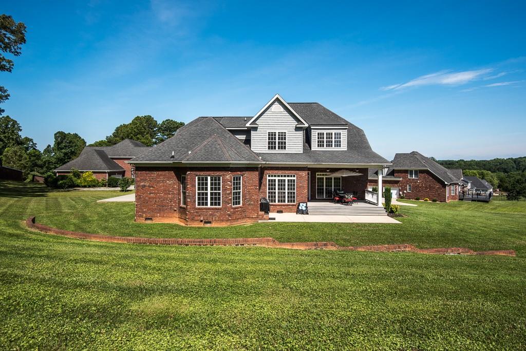 Property image 4 of 1020 Paragon Court in Mayfield Meadows, Conover, NC 28613