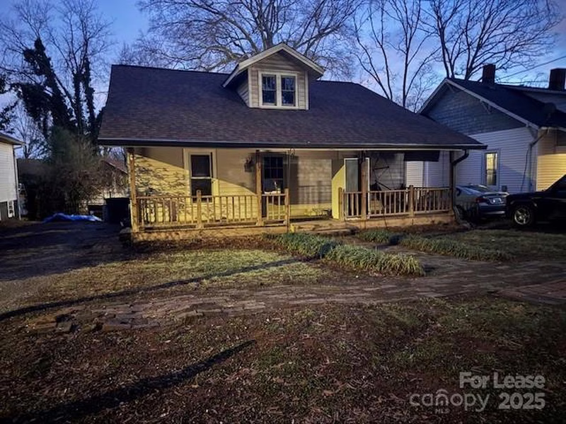 Property image 2 at 724 Wood Street, Statesville, NC 28677