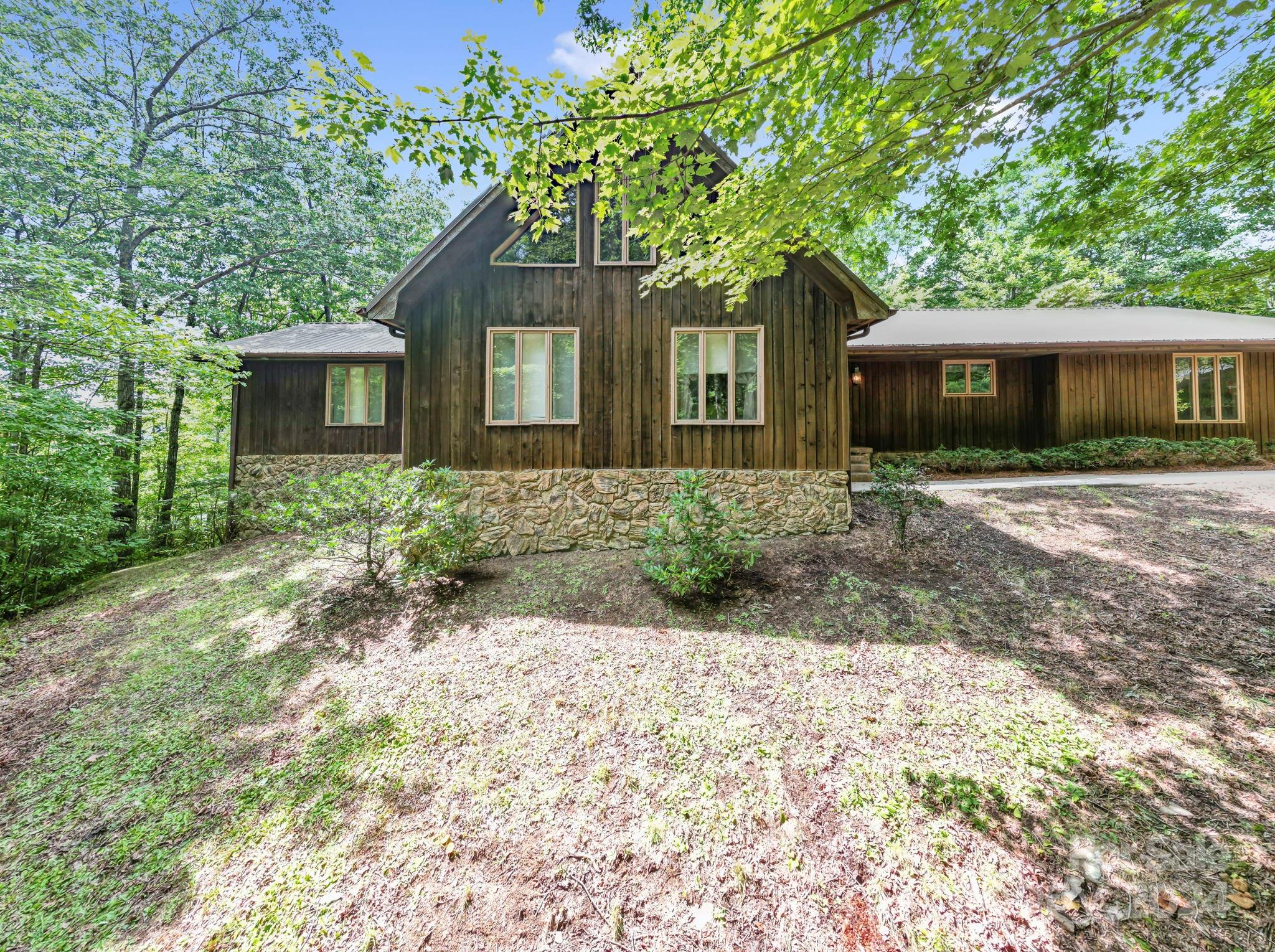 Property image 5 of 76 Panther Run in Ridge Haven, Brevard, NC 28712