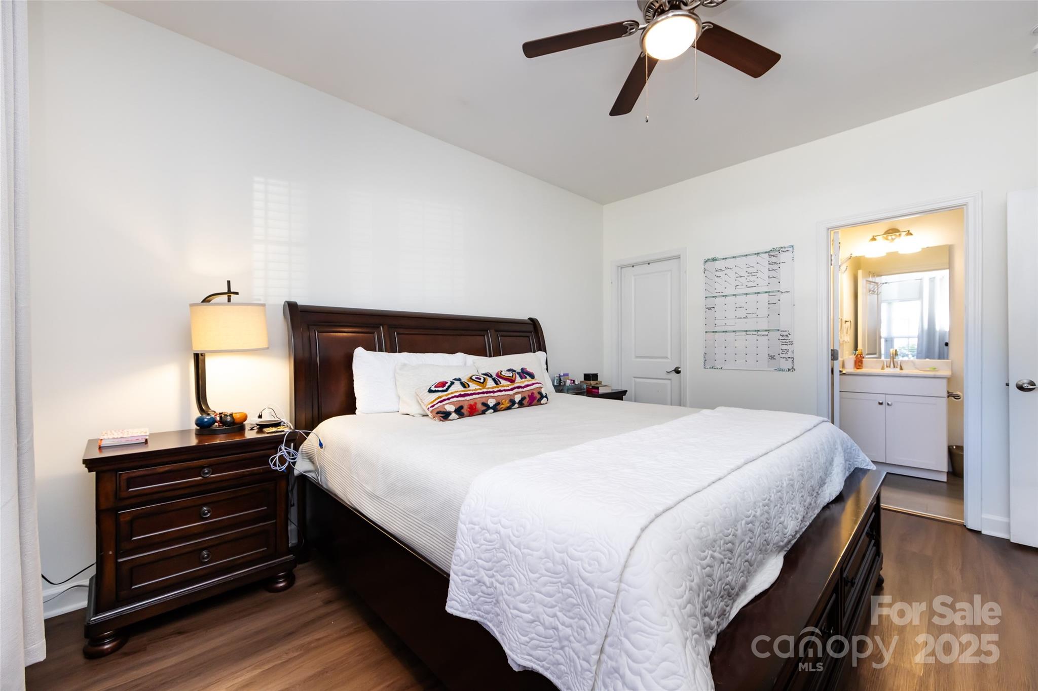 Property image 4 of 6320 Old Meadow Road in Timber Creek, Charlotte, NC 28227
