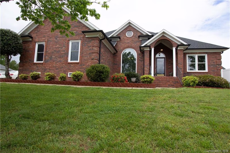 2103 Planters Knoll Drive