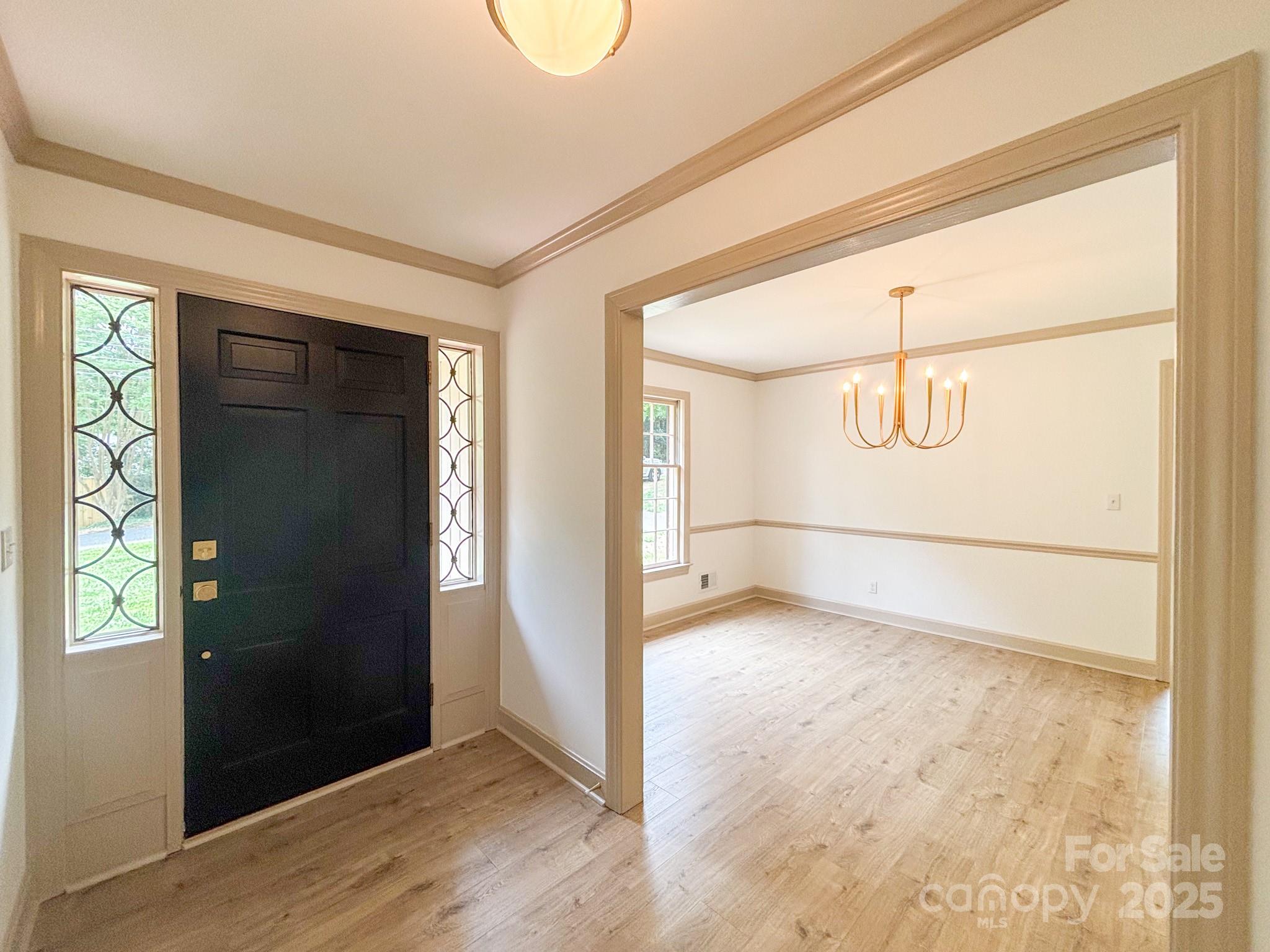 Property image 5 of 771 9th Street in Oakwood Terrace, Hickory, NC 28601