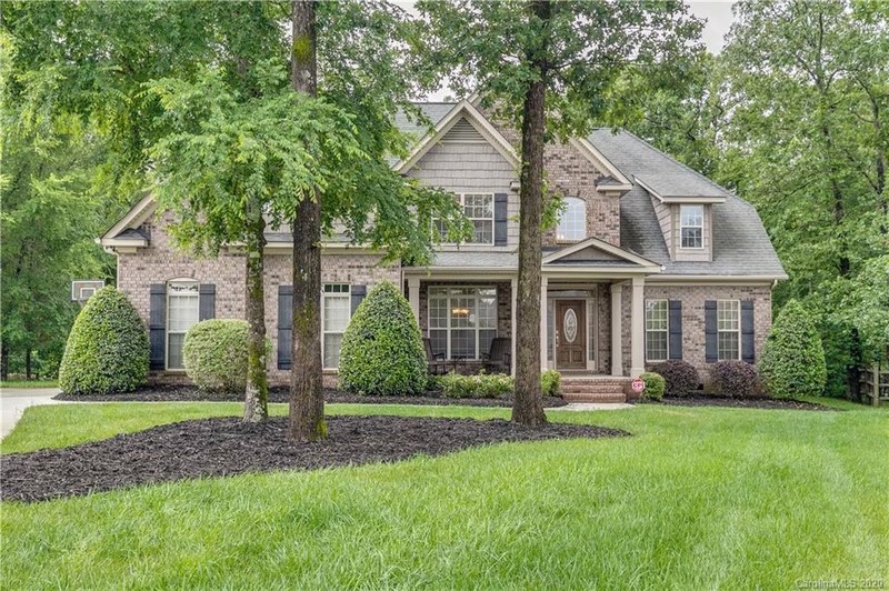 1005 Pine Twig Way