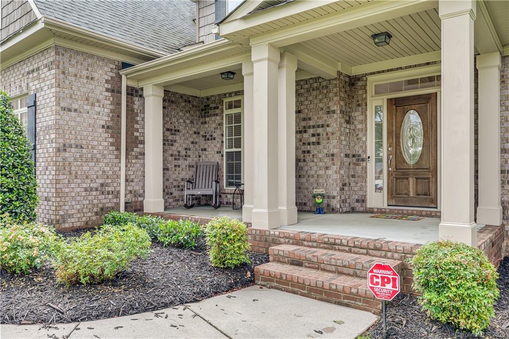 Property image 2 of 1005 Pine Twig Way in Chestnut Place, Matthews, NC 28104