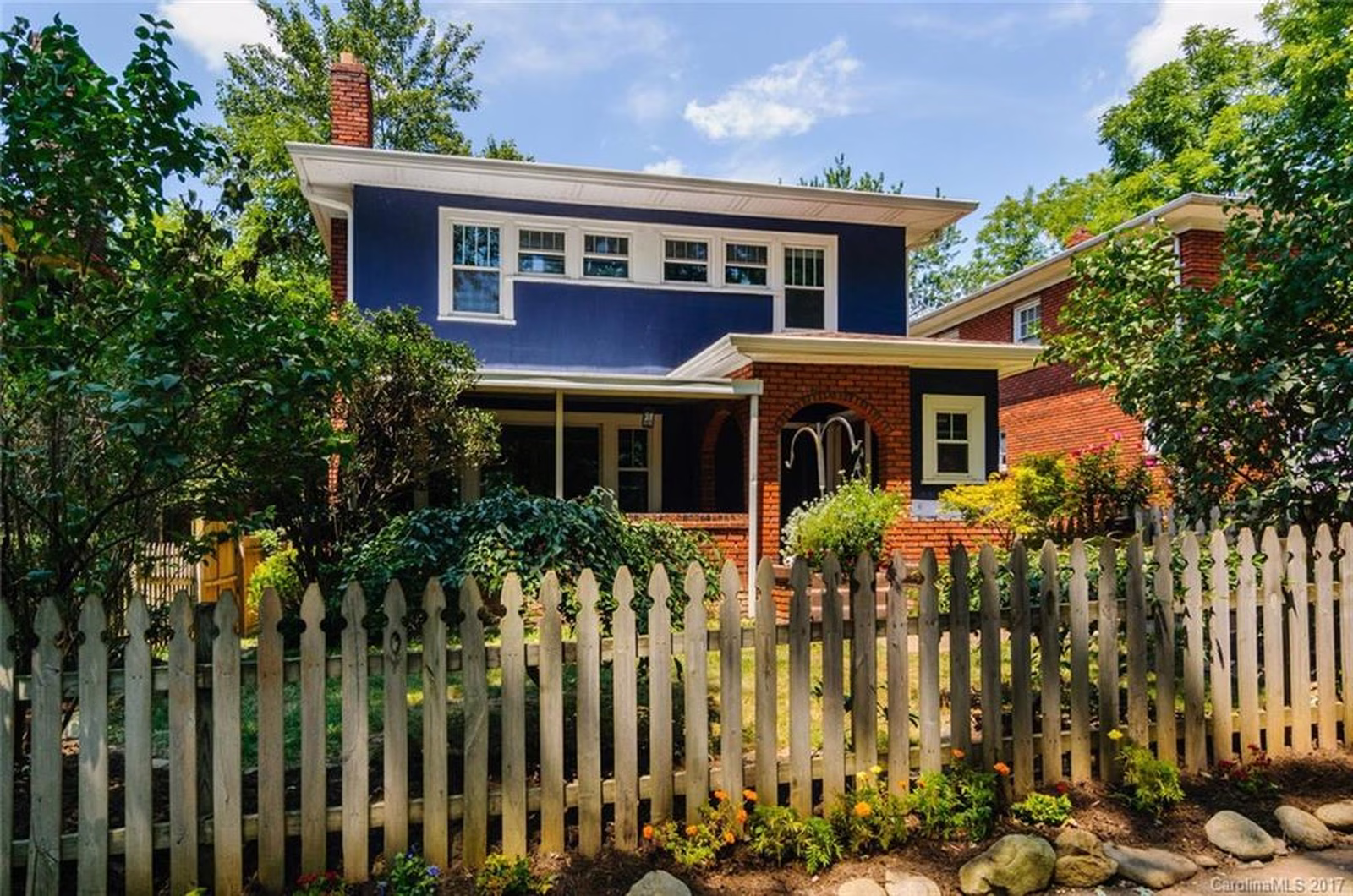 Property image 1 at 8 Furman Court, Asheville, NC 28801