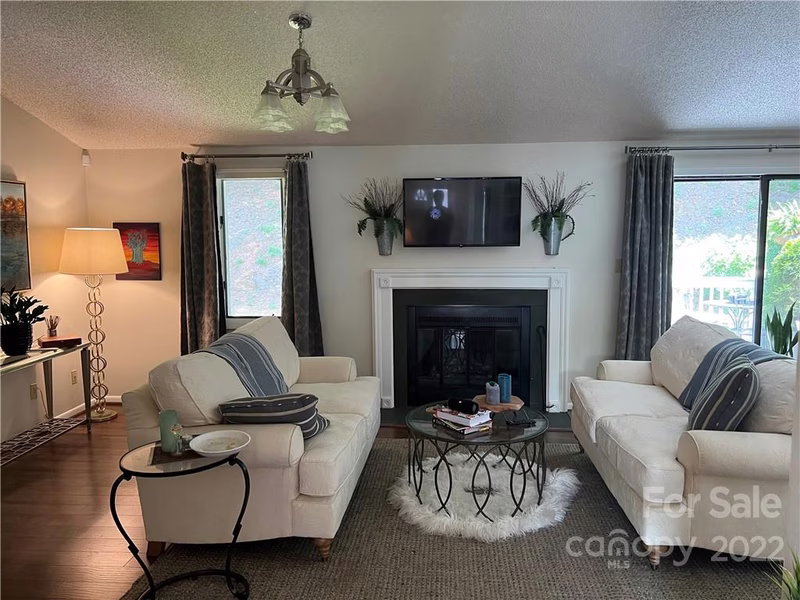 Property image 5 at 93 Hollybrook Drive, Asheville, NC 28803