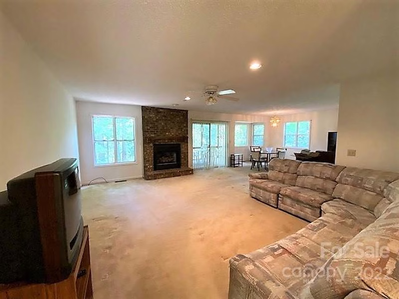 Property image 3 at 8 Manakiki Court, Etowah, NC 28729