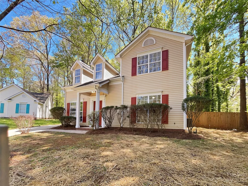 7713 Ivy Hollow Drive