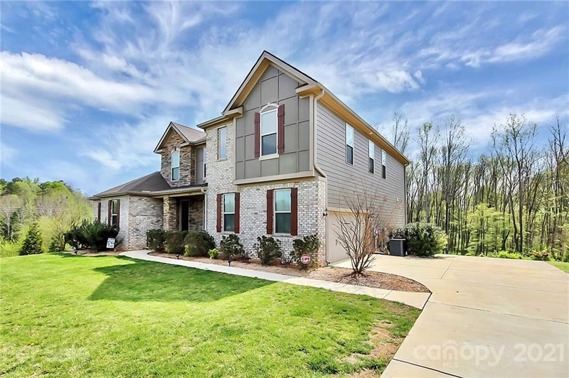 Property image 3 at 601 Blaise Court, Matthews, NC 28104