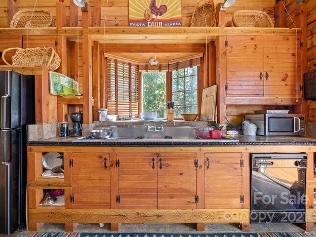 Property image 4 of 1859 Kentwood Lane in Blue Ridge Overlook, Pisgah Forest, NC 28768