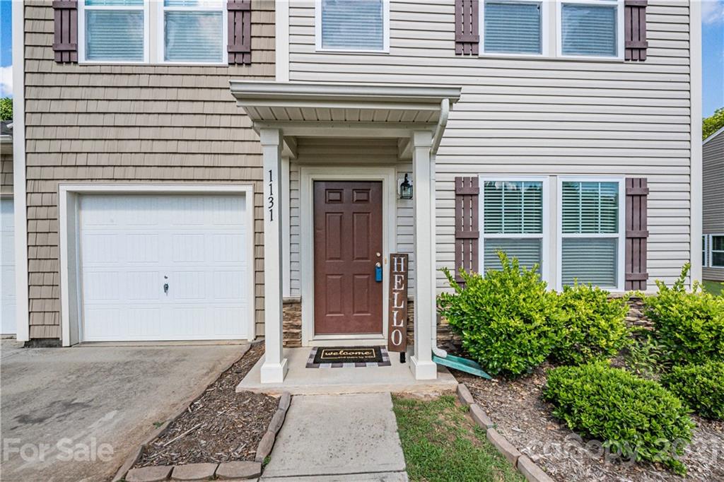 Property image 2 of 1131 Valley Street in ValleyBrook, Statesville, NC 28677