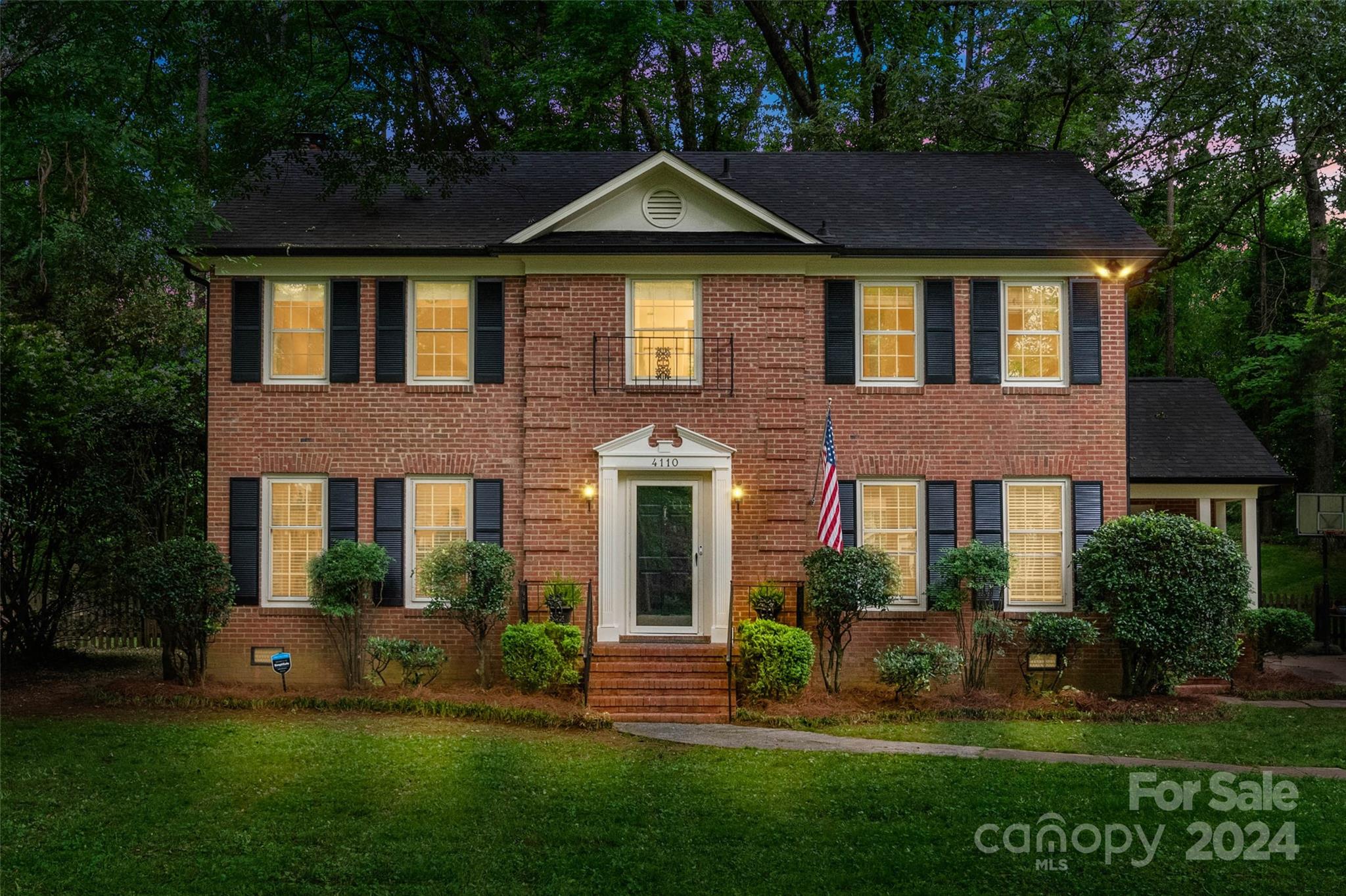 Property image 2 of 4110 Chevington Road in Governors Square, Charlotte, NC 28226