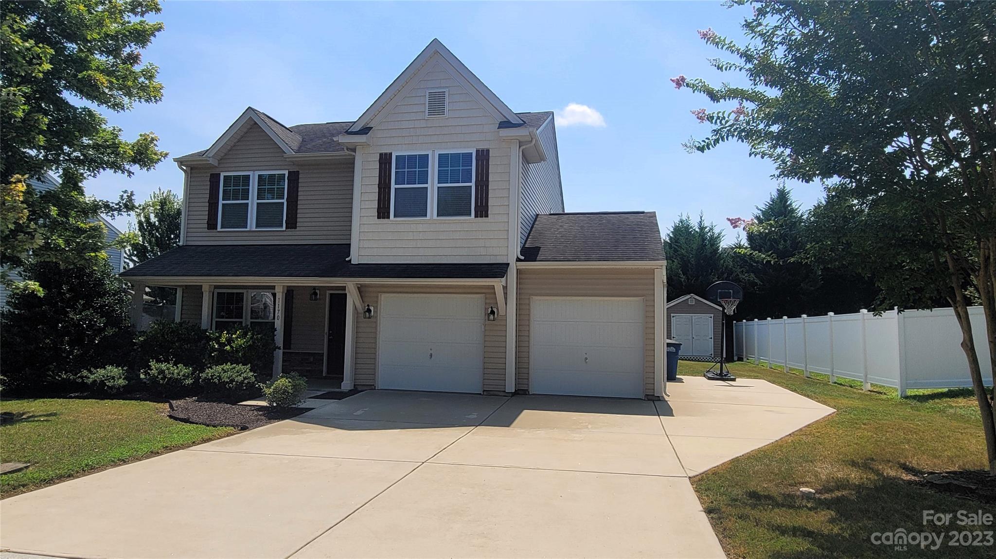 Property image 3 of 1170 Valley Street in Valley Brook, Statesville, NC 28677