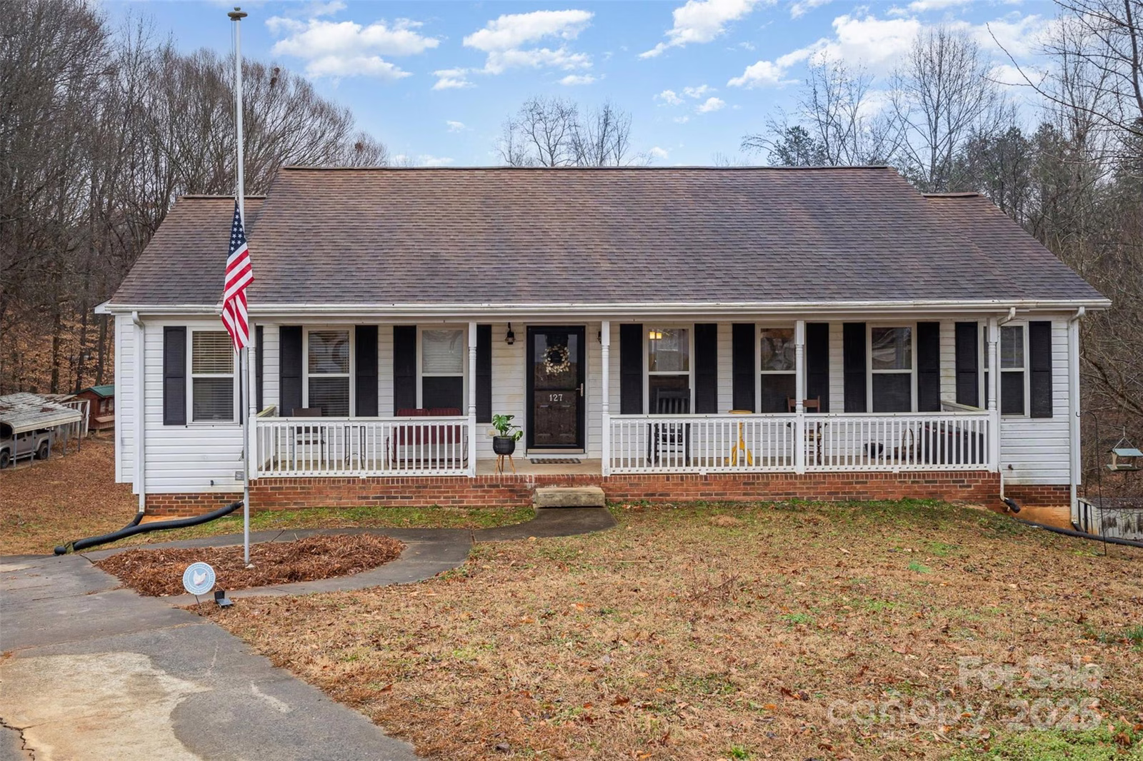 Property image 1 at 127 Halifax Court, Gastonia, NC 28056