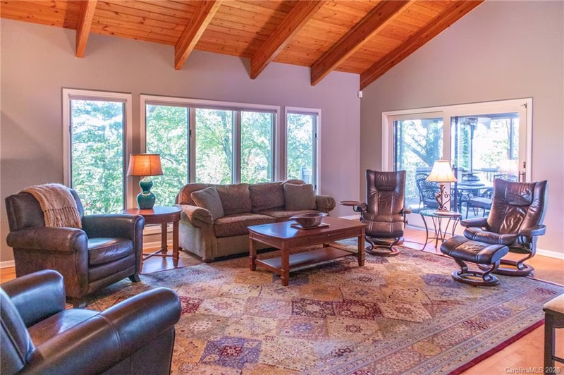 Property image 4 at 121 Cub Run, Hendersonville, NC 28739