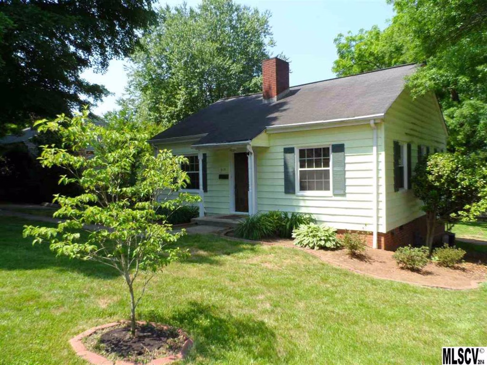 Property image 1 at 713 8th Street Drive, Hickory, NC 28601