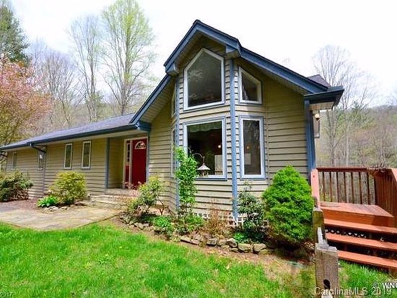 19 Indian Falls Road