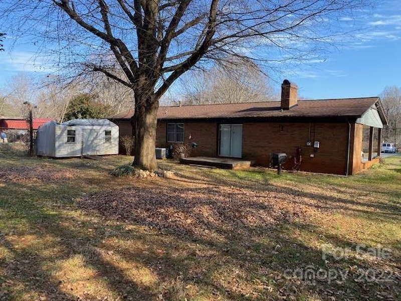 Property image 3 at 915 Woods Drive, Statesville, NC 28677