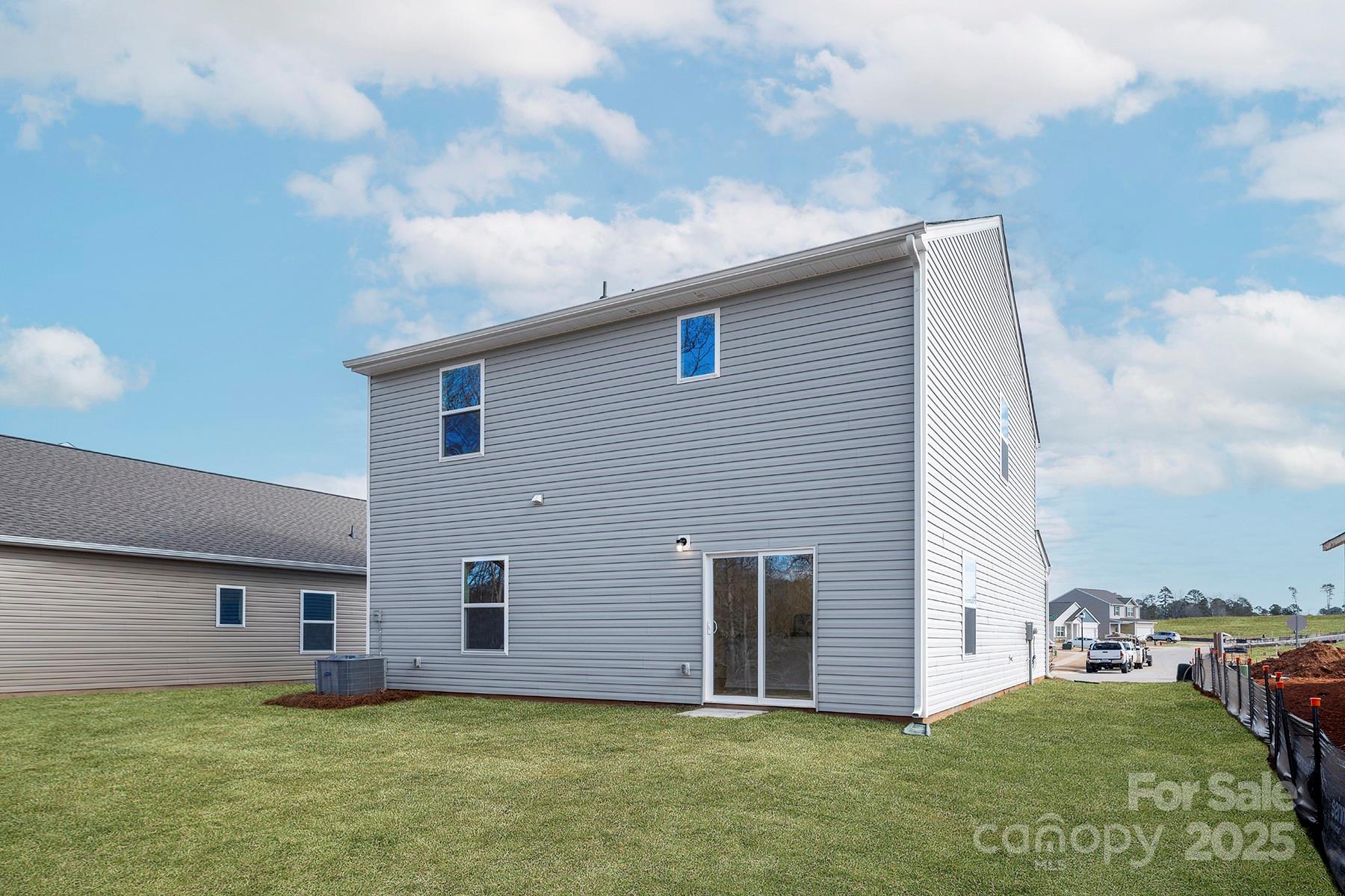 Property image 2 of 3350 Burberry Drive in Stagecoach Station, Gastonia, NC 28052