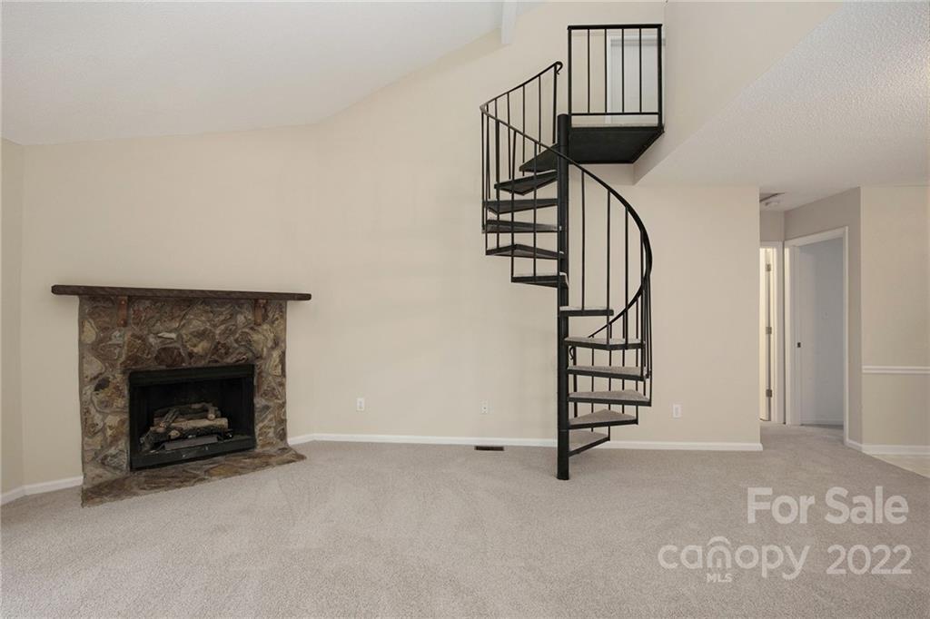 Property image 5 of 9514 Buckskin Lane in Timber Creek, Mint Hill, NC 28227