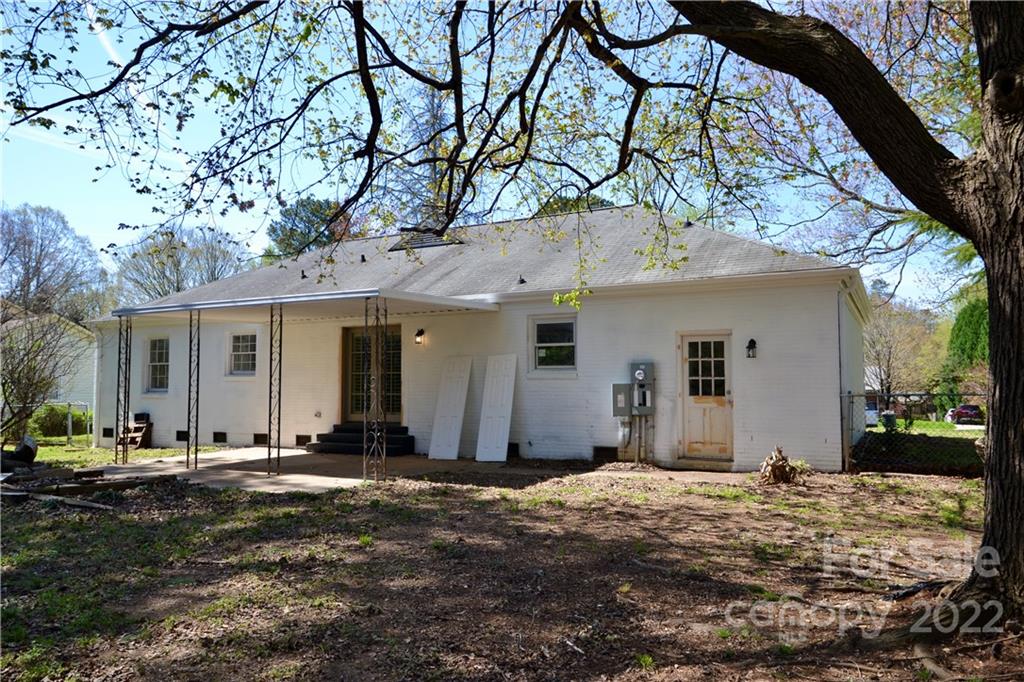 Property image 3 of 212 Cedarwood Drive in Westcliffe, Salisbury, NC 28147