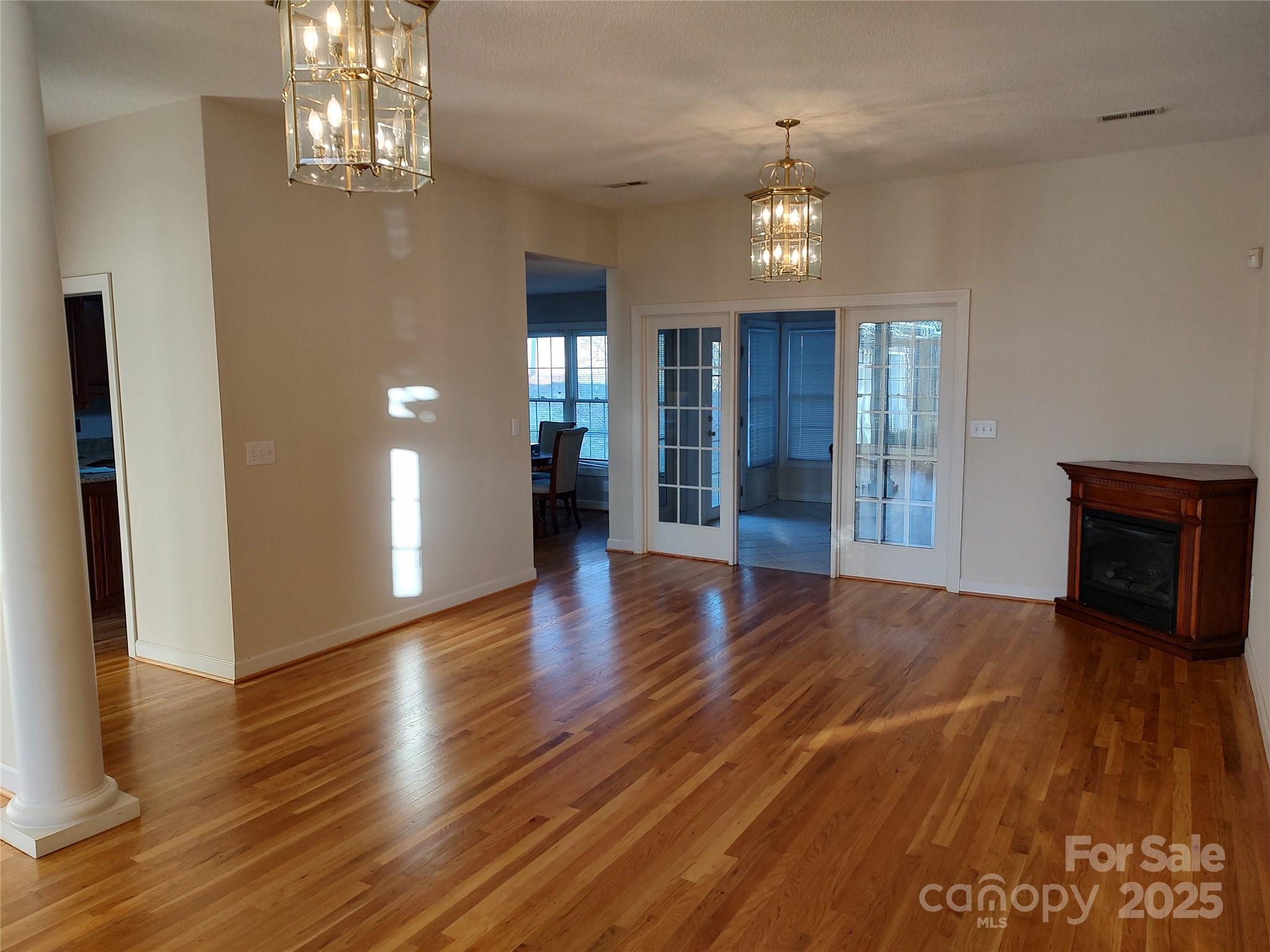 Property image 5 of 1018 Merrywood Drive in Walnut Creek, Newton, NC 28658