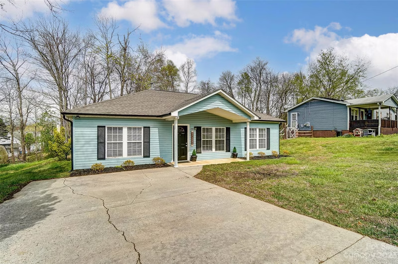 Property image 3 at 1206 Ridgewood Drive, Concord, NC 28027