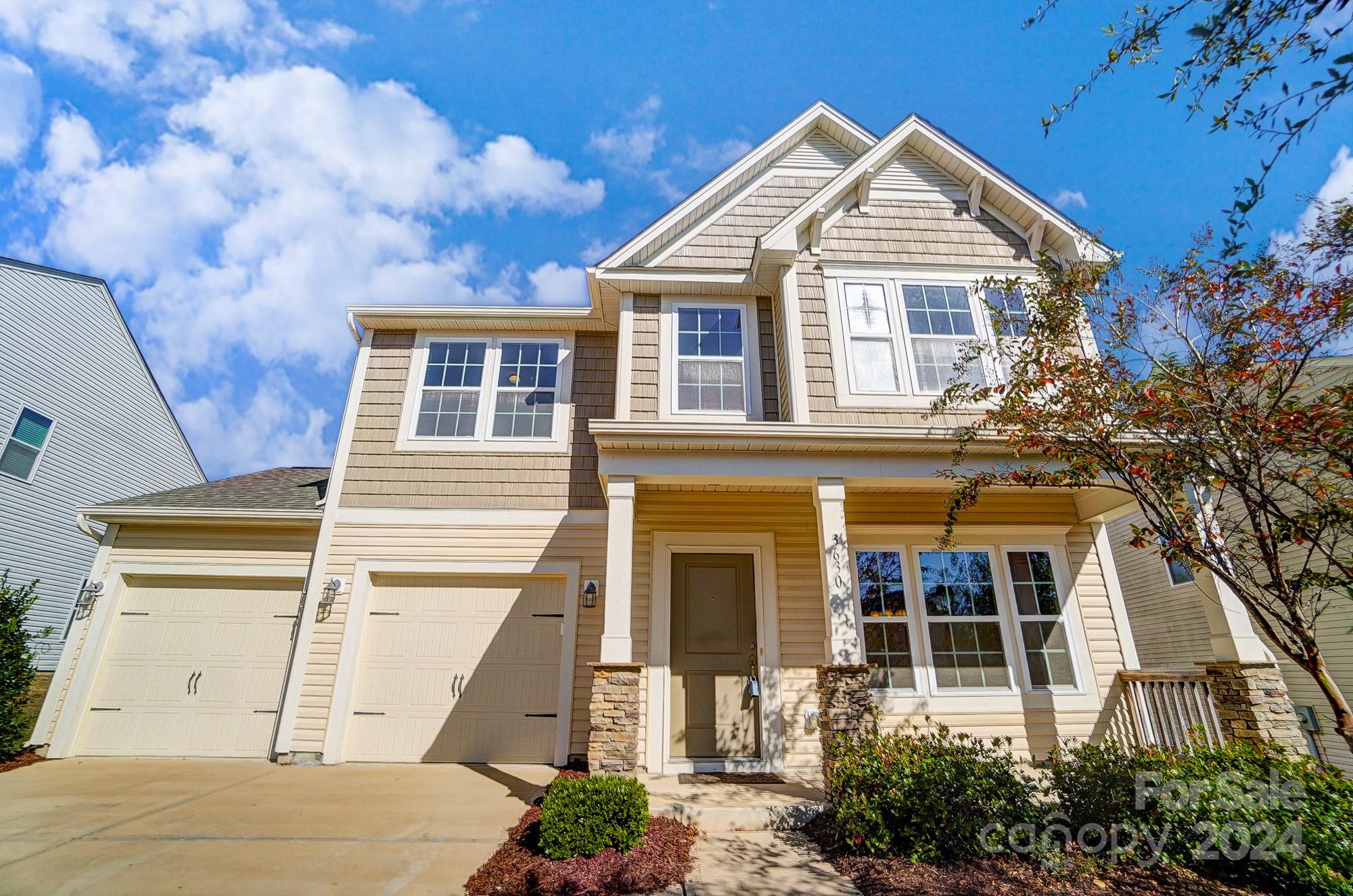 Property image 2 of 3630 Creekside Drive in Catawba Hills, Gastonia, NC 28056