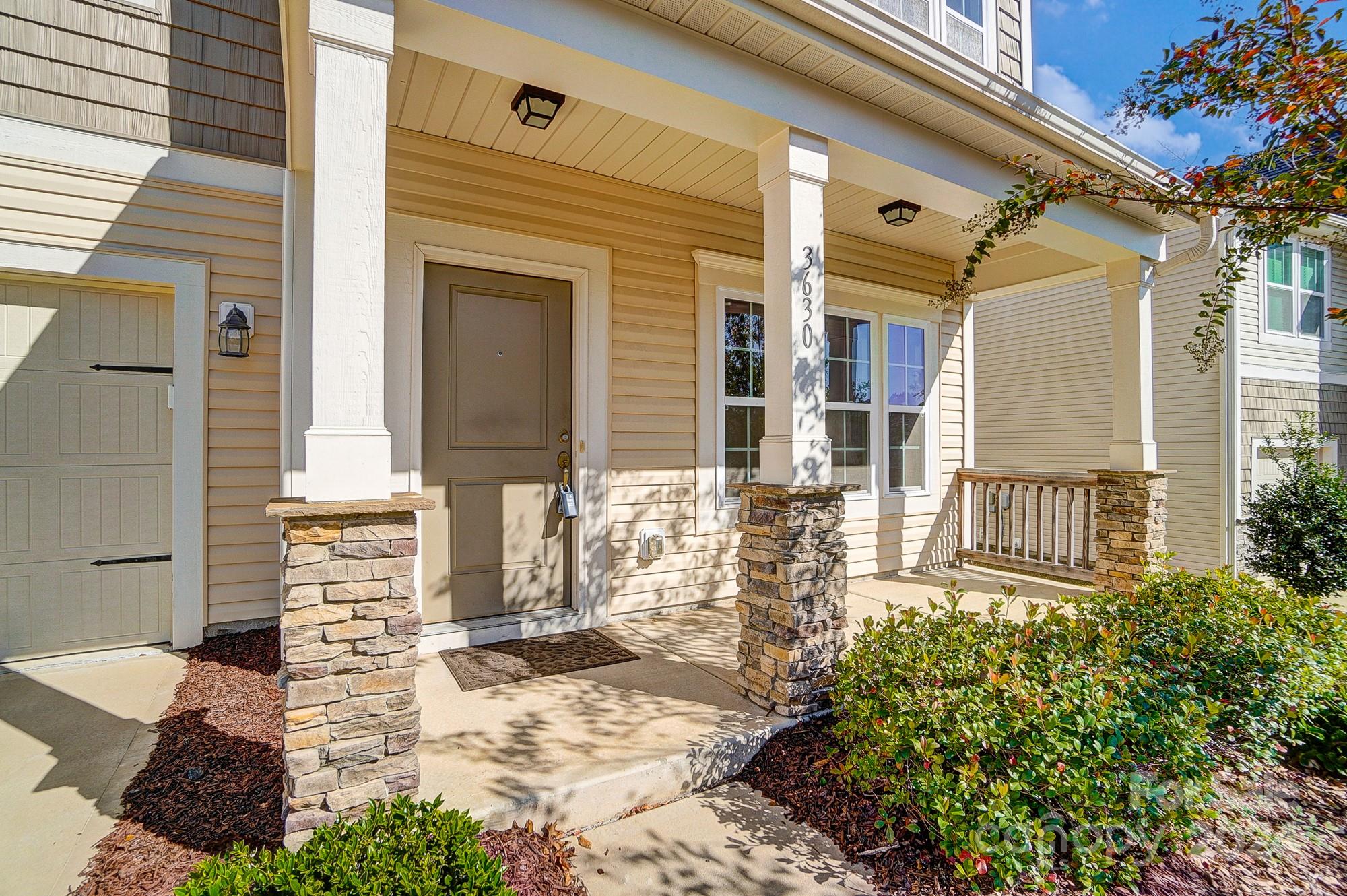Property image 3 of 3630 Creekside Drive in Catawba Hills, Gastonia, NC 28056