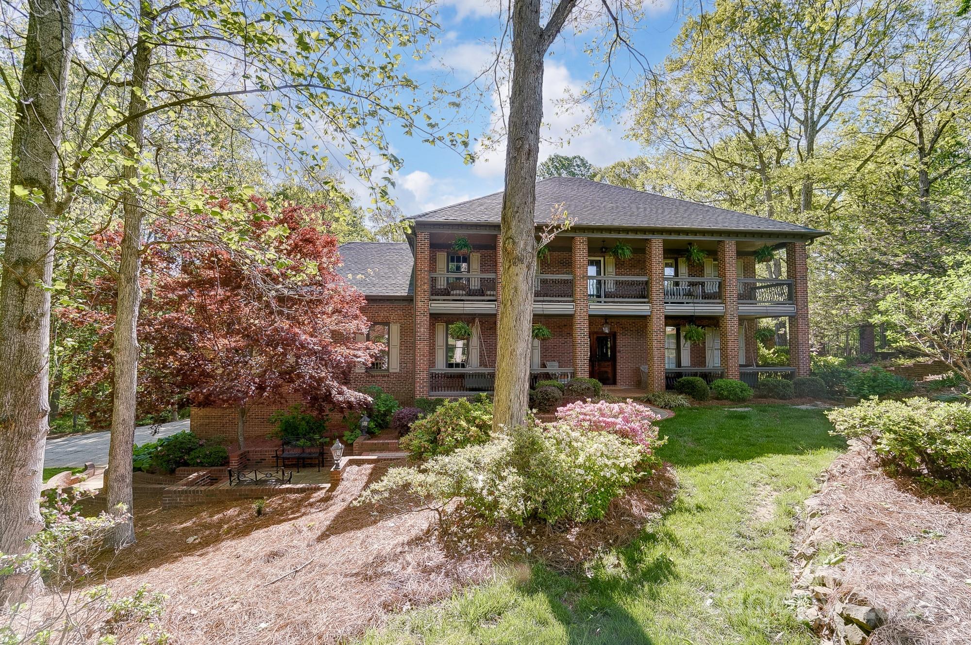 Property image 2 of 1200 Willow Oaks Trail in Willow Oaks, Matthews, NC 28104