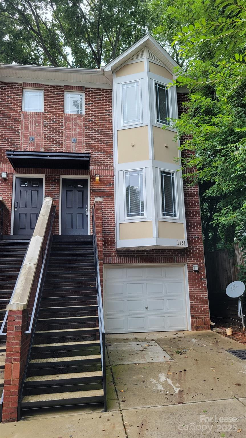 Property image 2 of 1151 Kurt Court in Madison Park, Charlotte, NC 28209