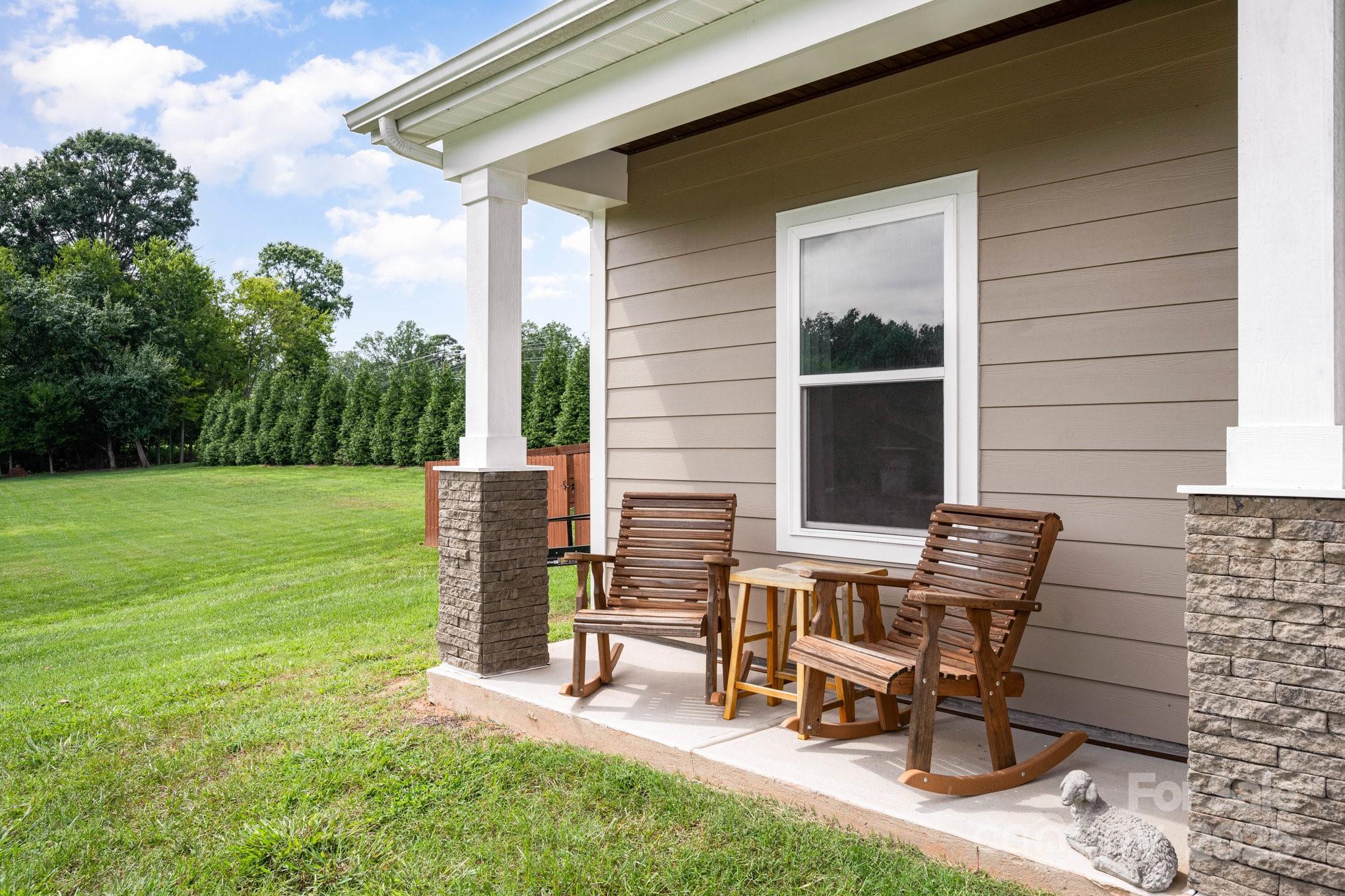 Property image 3 of 2230 Littlejohn Trail in Pinehurst Village, Newton, NC 28658