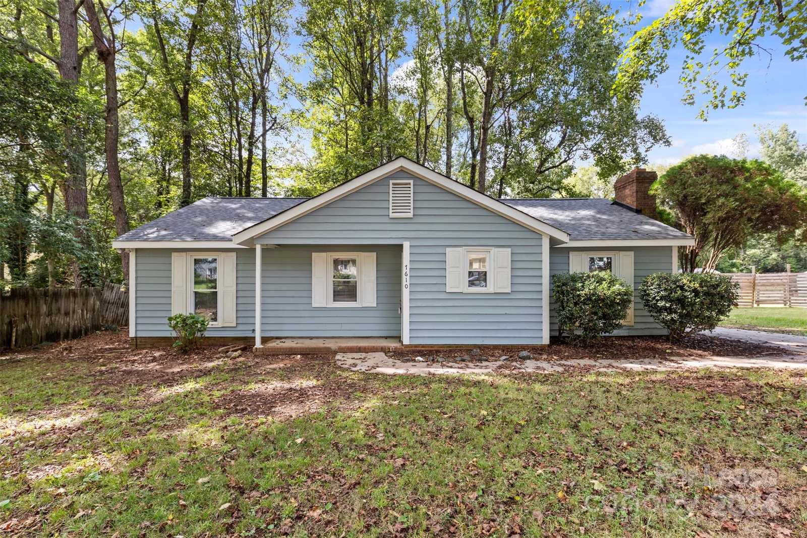 Property image 1 at 7610 King Richard Court, Charlotte, NC 28227