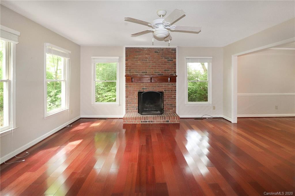 Property image 3 of 1179 Honeybee Trail in Old Orchard, Fort Mill, SC 29715