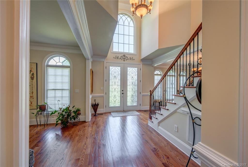 Property image 4 of 2801 Scarborough Court in Glenmoor, Gastonia, NC 28054