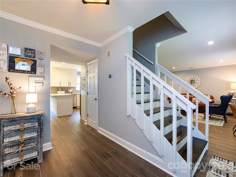 Property image 5 at 4134 Foxmoor Drive, Charlotte, NC 28226