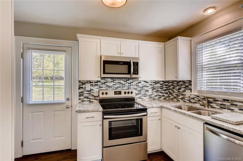 Property image 5 at 304 Westwood Drive, Statesville, NC 28677