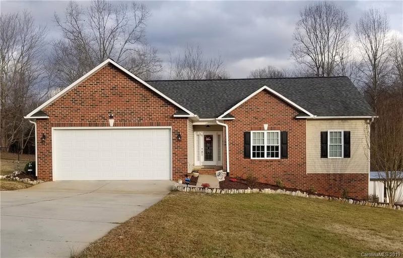 1262 Beechwood Drive