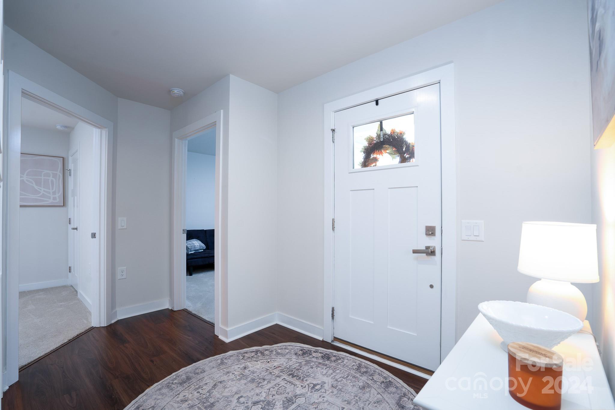 Property image 4 of 9715 Wardley Drive in Woodgrove, Charlotte, NC 28215