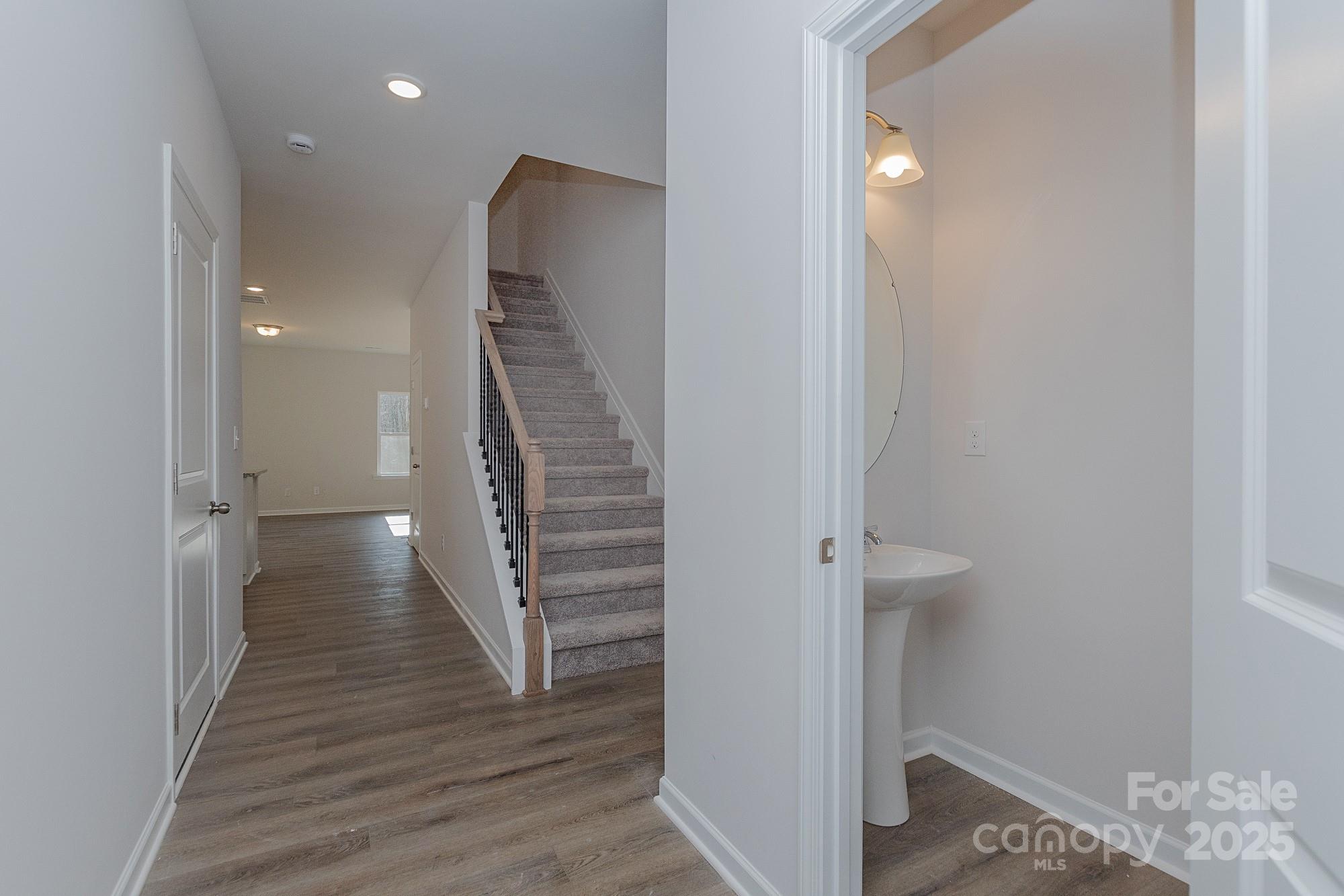 Property image 3 of 1209 Red River Drive in Country Club Village, Salisbury, NC 28144